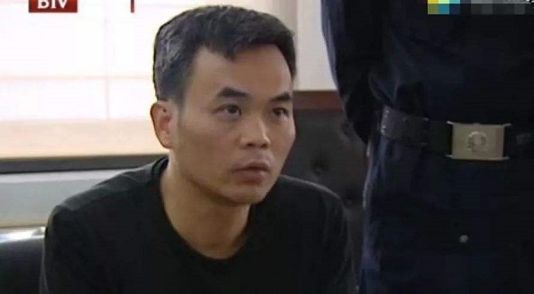 华夏银行开发经理在总行服务器植入病毒脚本窃取 700 多万元