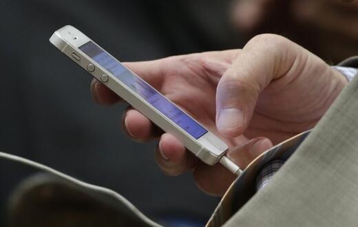 中国8.17亿手机网民都在玩什么